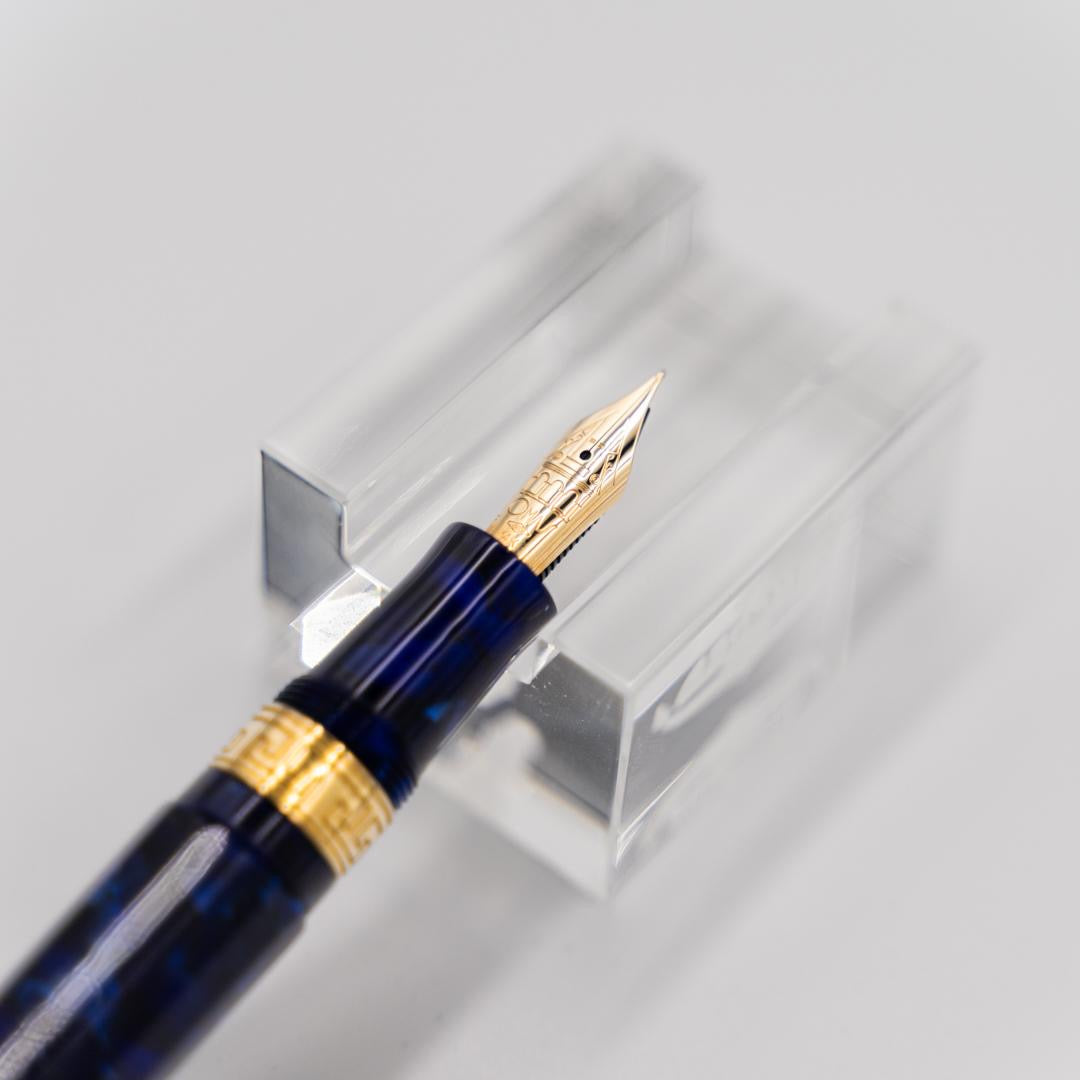 Paragon Arco Blue Fountain Pen (Yellow Gold)
