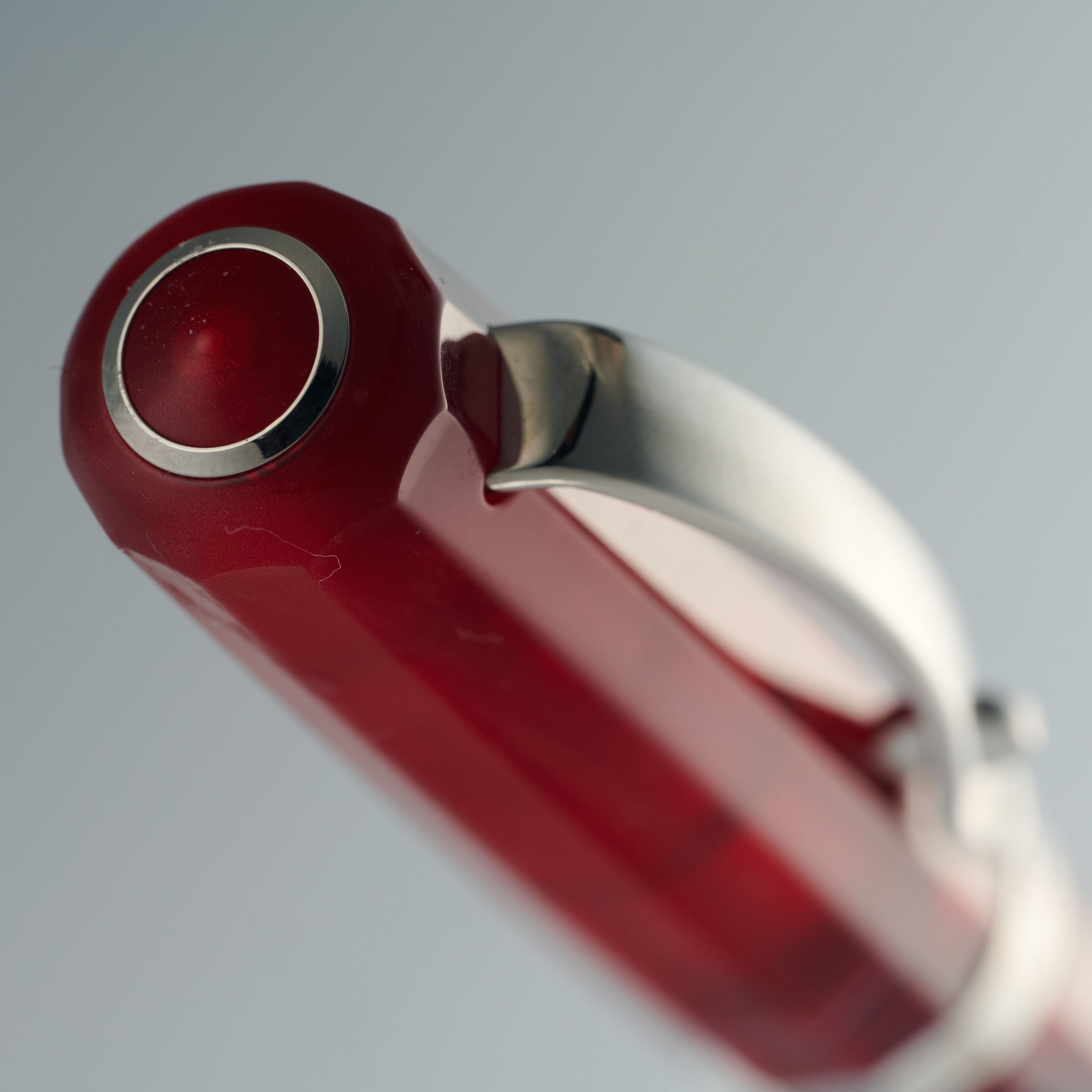 Paragon Bordo Rollerball Pen (White Gold)