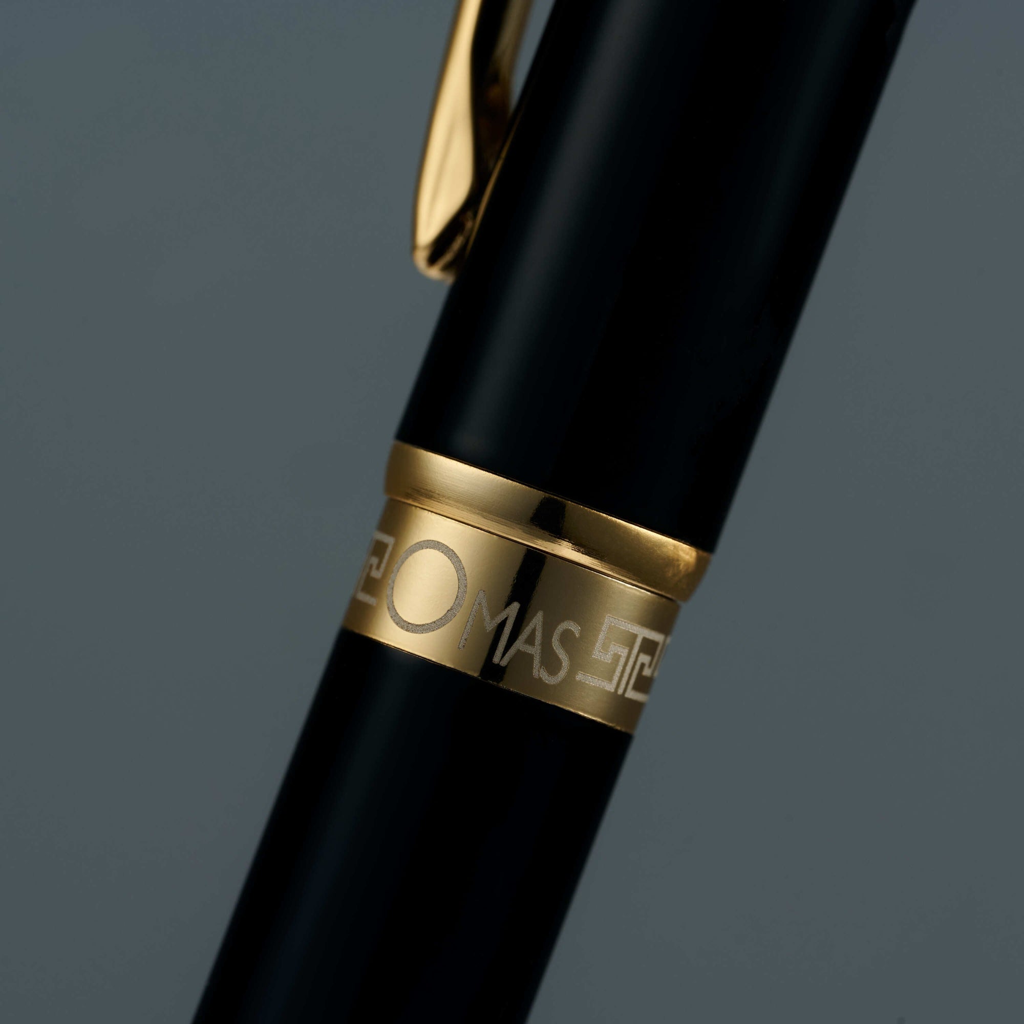 OMAS Century Roller Pen Gold