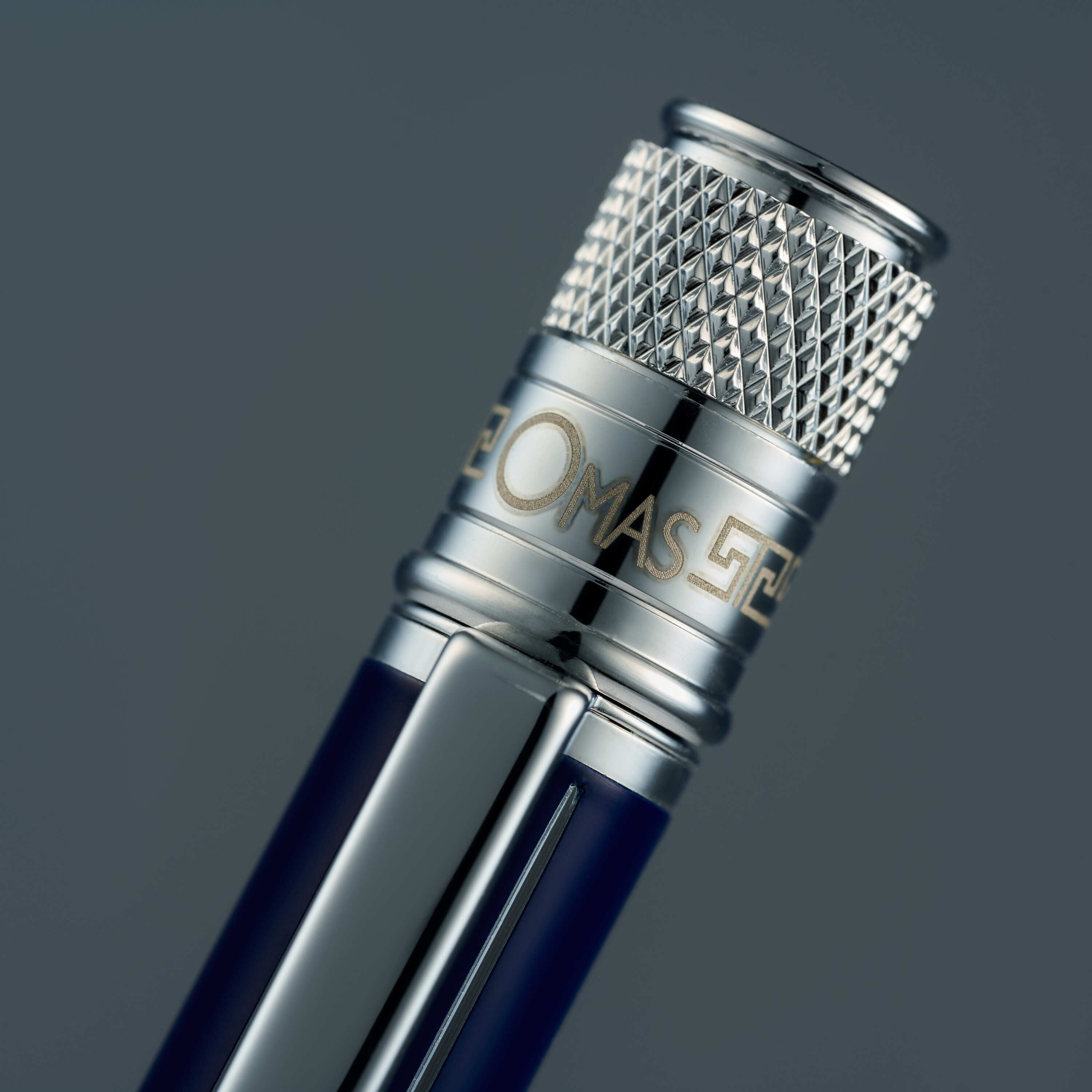 Omas Chic Chrome Blue