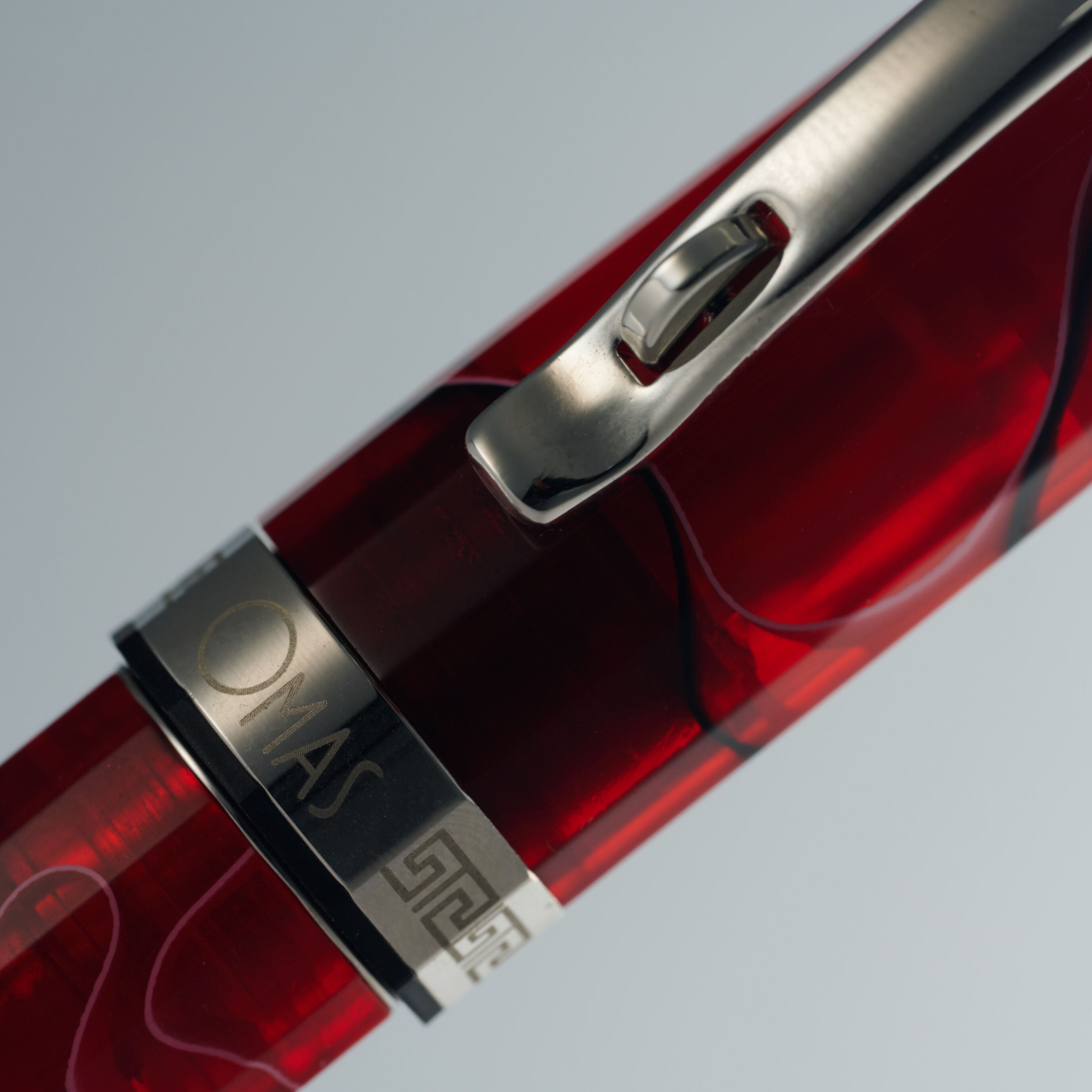 Paragon Bordo Rollerball Pen (White Gold)