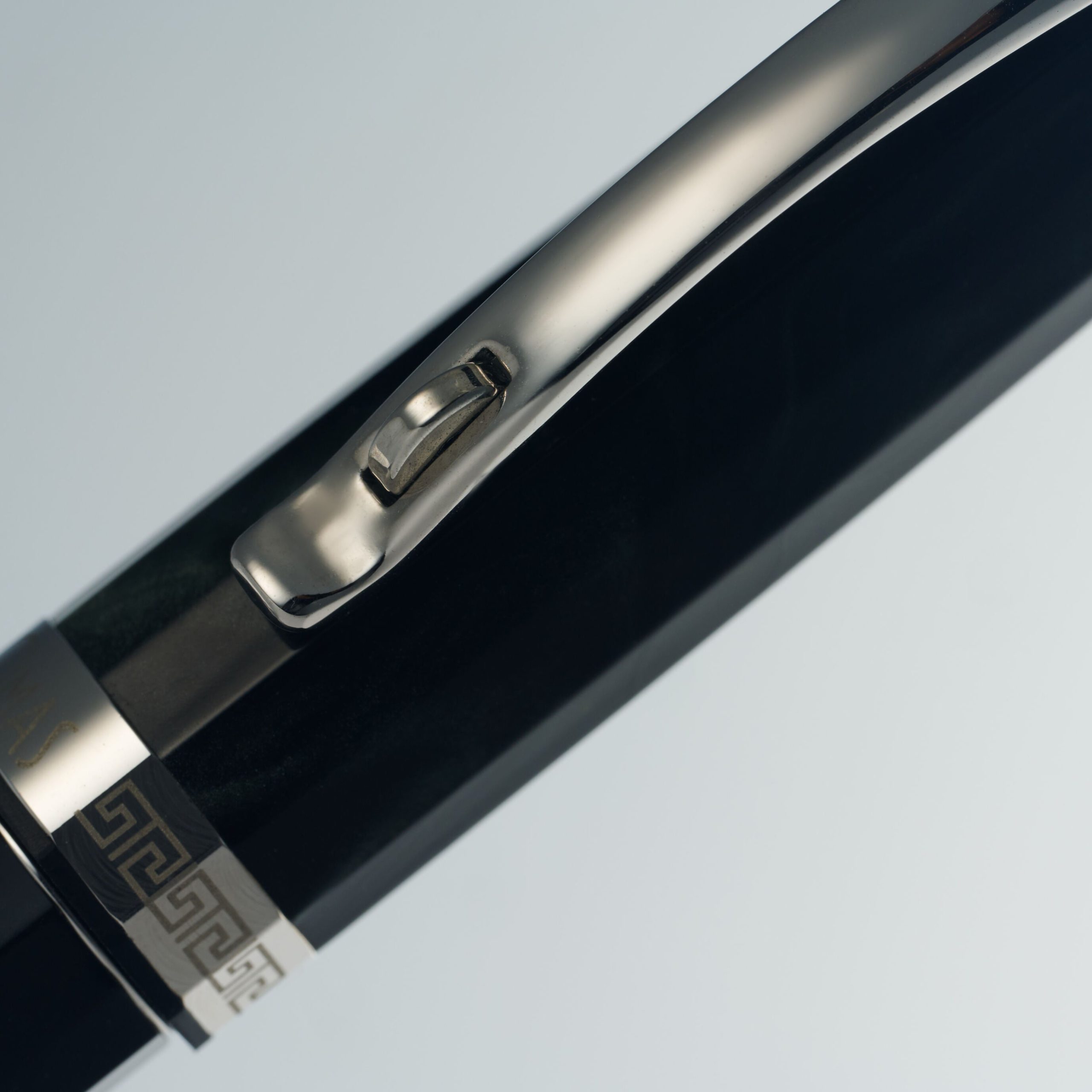 Paragon Arco Black Rollerball Pen (White Gold) - Image 8